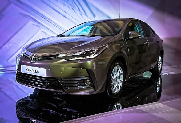 2016 Toyota Corolla Altis Facelift
