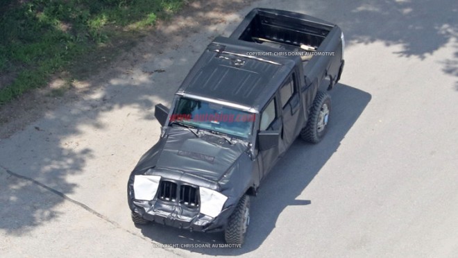 Spied: Jeep wrangler Pickup Caught While Testing