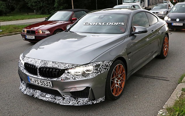 2017 BMW M4 Coupe Facelift Spotted Testing