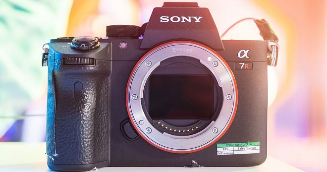 Sony A7R III Full-Frame Mirrorless Camera