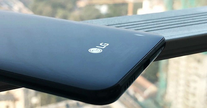 LG K40 Smartphone