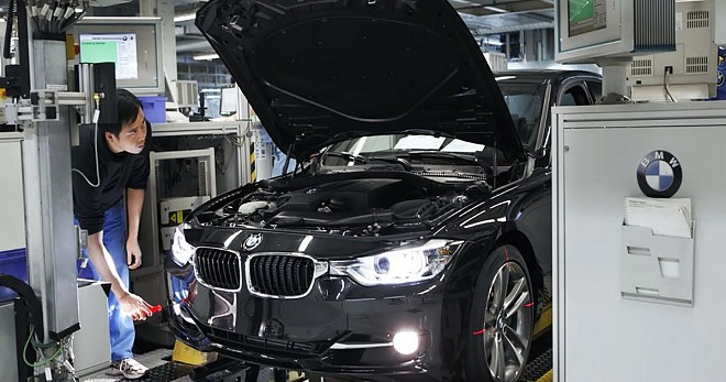 BMW X1 Service Package Rs 1 per km