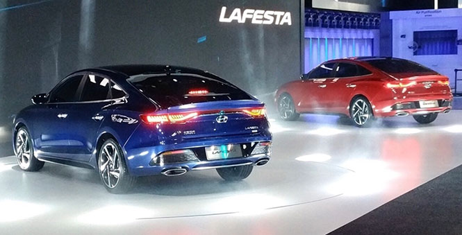 Hyundai Lafesta back side image
