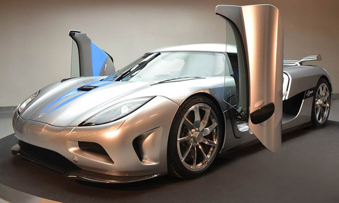 2011-Koenigsegg-Agera