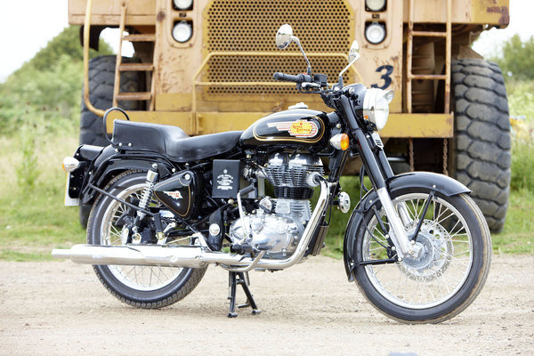 Royal Enfield Bullet 500, one of the provided models in Brazil