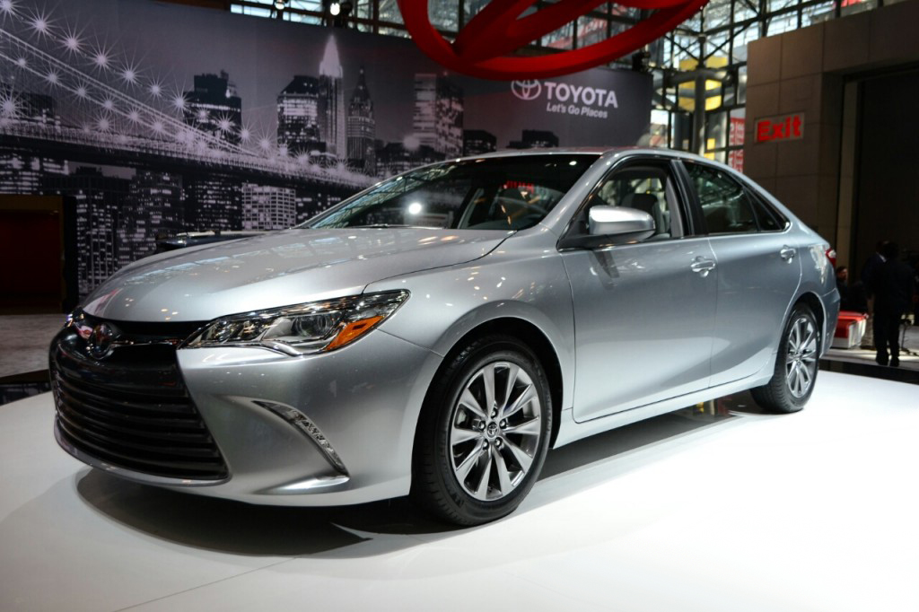 Toyota Camry 2015