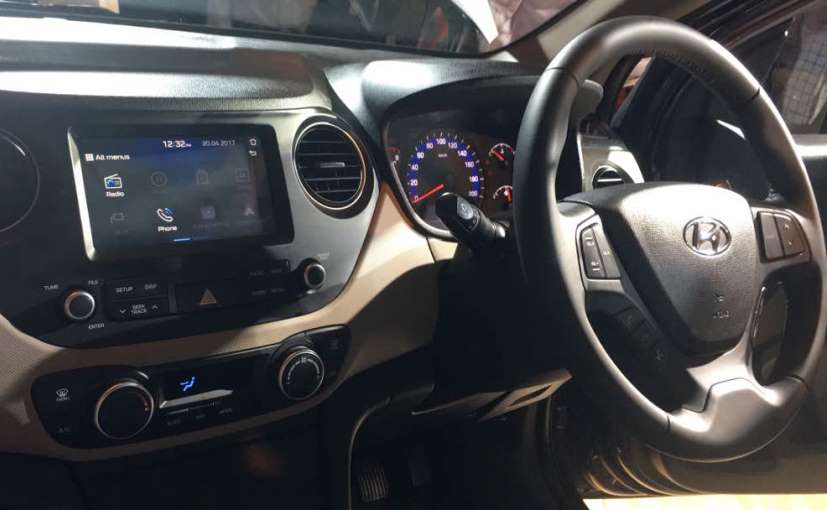 2017 Hyundai Xcent facelift Launched in India new infotainment display 