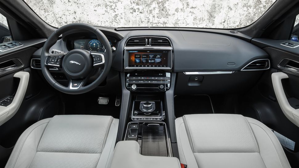 2017 Second Generation Jaguar F-Pace SUV India Interior Dashboard Profile