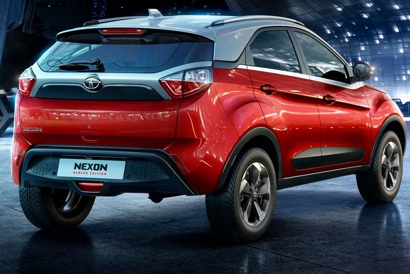  2017 Tata Nexon front side Rear profile