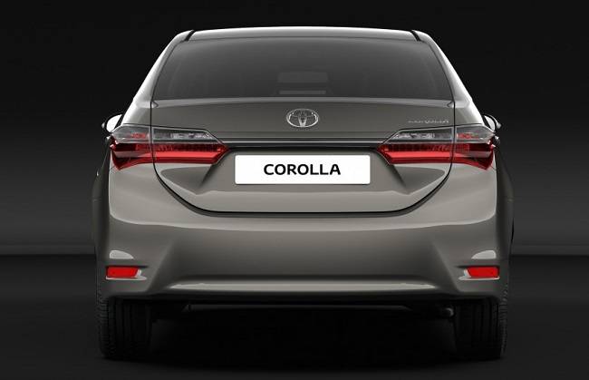 2017 Toyota Corolla Altis Facelift India Rear Profile