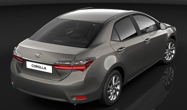 2017 Toyota Corolla Altis Facelift India Side Rear Profile