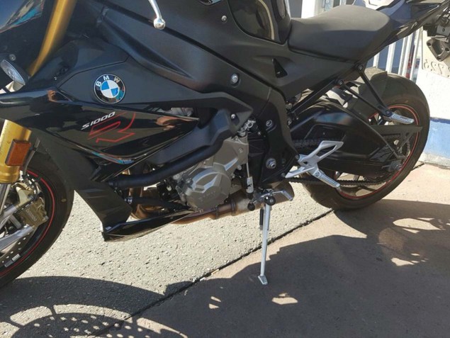 Revised chassis based on 2015 BMW S1000RR