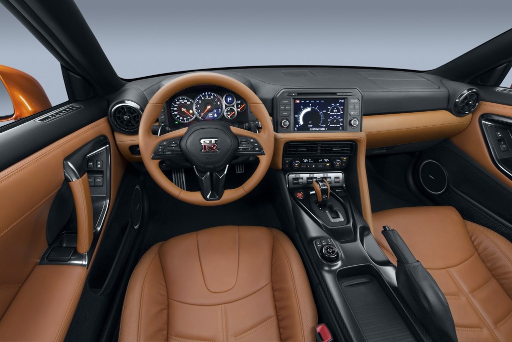 2017 Nissan GT-R Dashboard