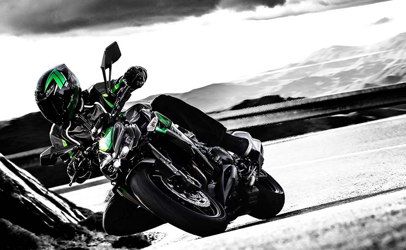 New Kawasaki Z1000 with minor design changes and BS-IV engine