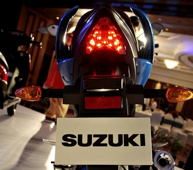 Suzuki Gixxer Grab Rails