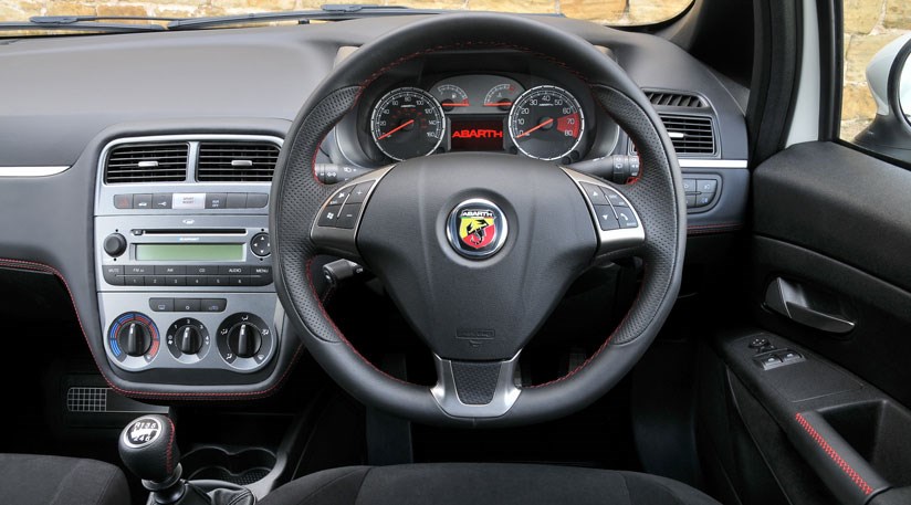 Abarth-Punto-Interior Abarth-Punto-Interior
