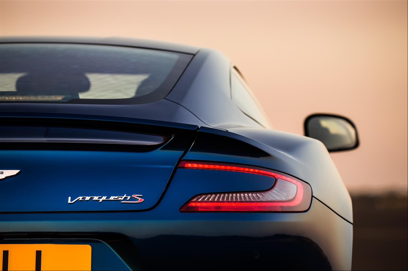 Aston Martin Vanquish S taillights