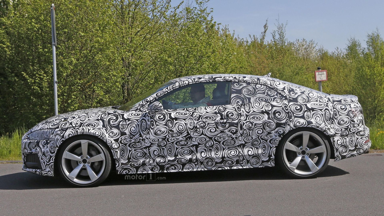 Audi RS5 Spied Image Side profile