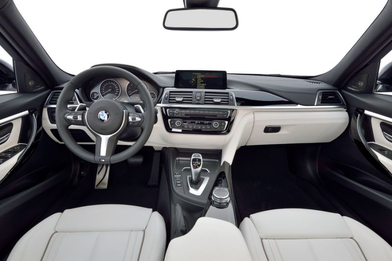 BMW 3 Series Facelift Interior