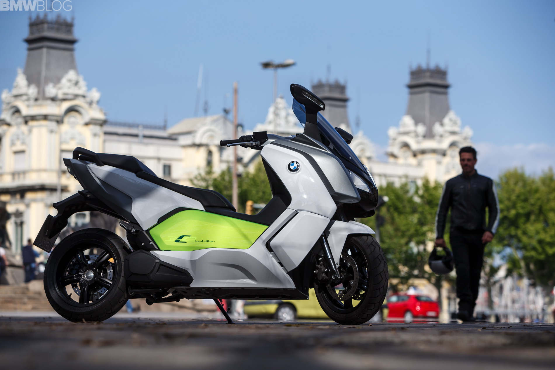 2017 BMW second generation C Evolution e-scooter