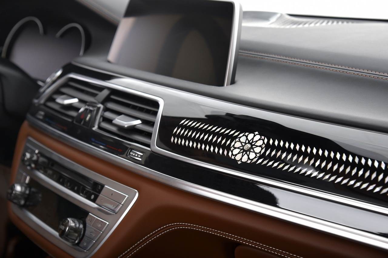 BMW 7 Series Solitaire and Master Class limited edition Dashboard