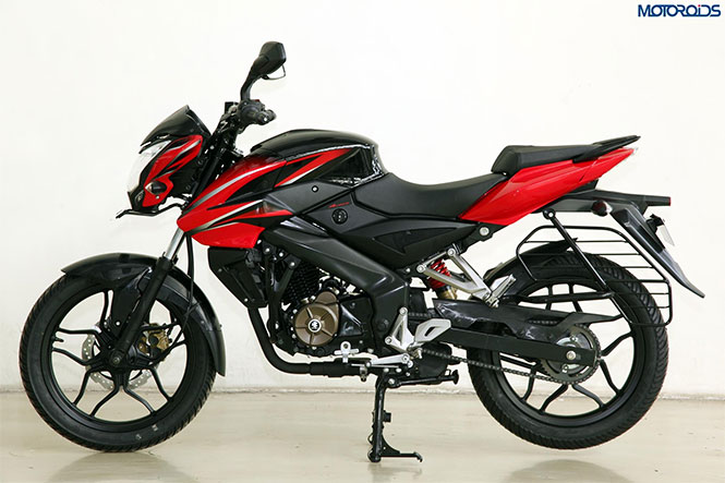 Bajaj-Pulsar-150-NS-Side-View