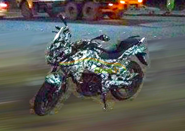 Bajaj Pulsar 200AS Spied with Camouflage