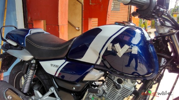 Bajaj V15 launched in montego blue