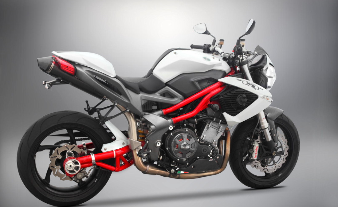 Benelli TNT R with bolted three cylinder engine and under seat fitted fancy exhaust