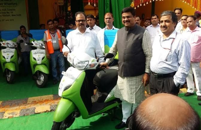 CNG retrofitted two wheeler