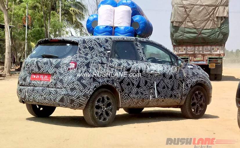 Camouflaged Renault Kaptur Spied Testing in India Side Rear Profile