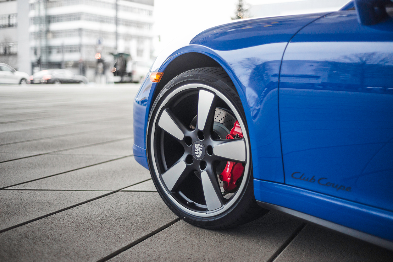 Porsche 911 GTS Club Coupe