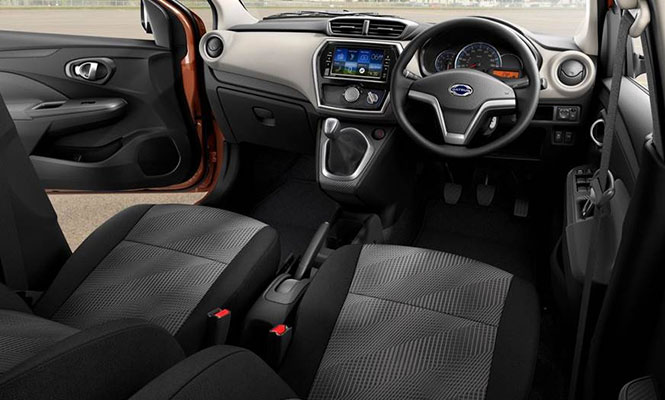 Go-plus-facelift-Interior