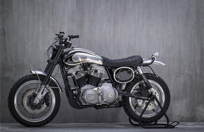 Harley-Davidson Sportster Iron 883 Harley-Davidson Sportster Iron 883