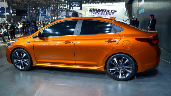 2017 Hyundai Verna Concept Side View at Auto China 2016