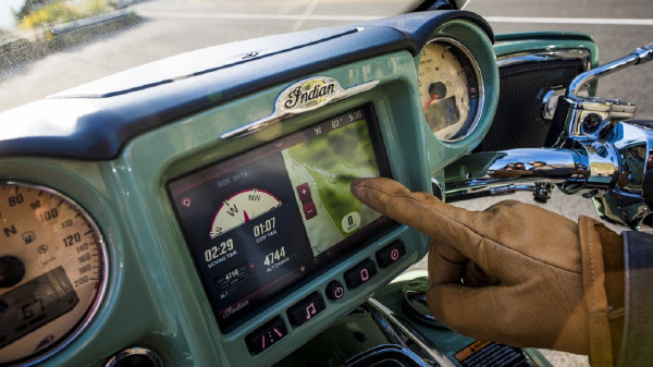 Indian Roadster instrument console