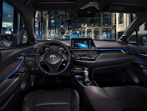 Interior of the Toyota C-HR with Blue Streak