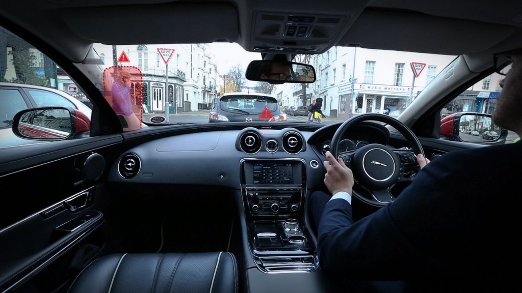 Jaguar Land Rover Virtual Screen