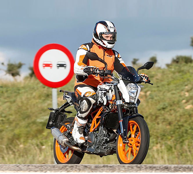 ktm duke rider