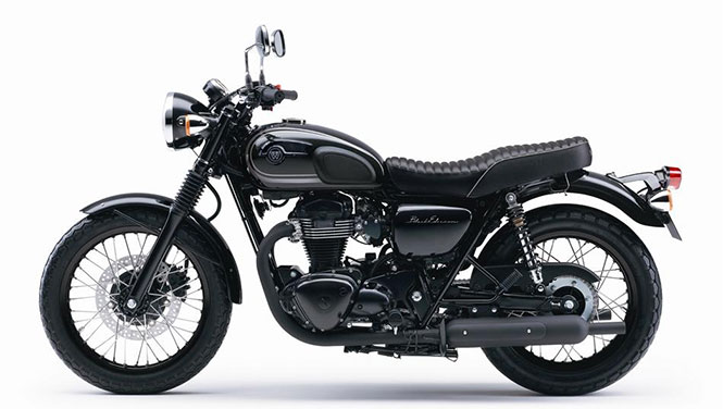 Kawasaki-W800-Black-Edition