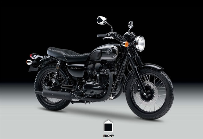 Kawasaki-W800-Black-Edition