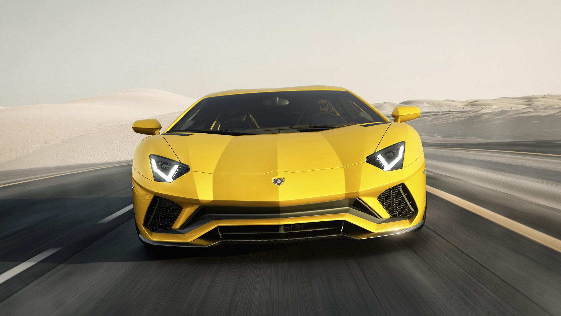 Lamborghini Aventador S Coupe at Front