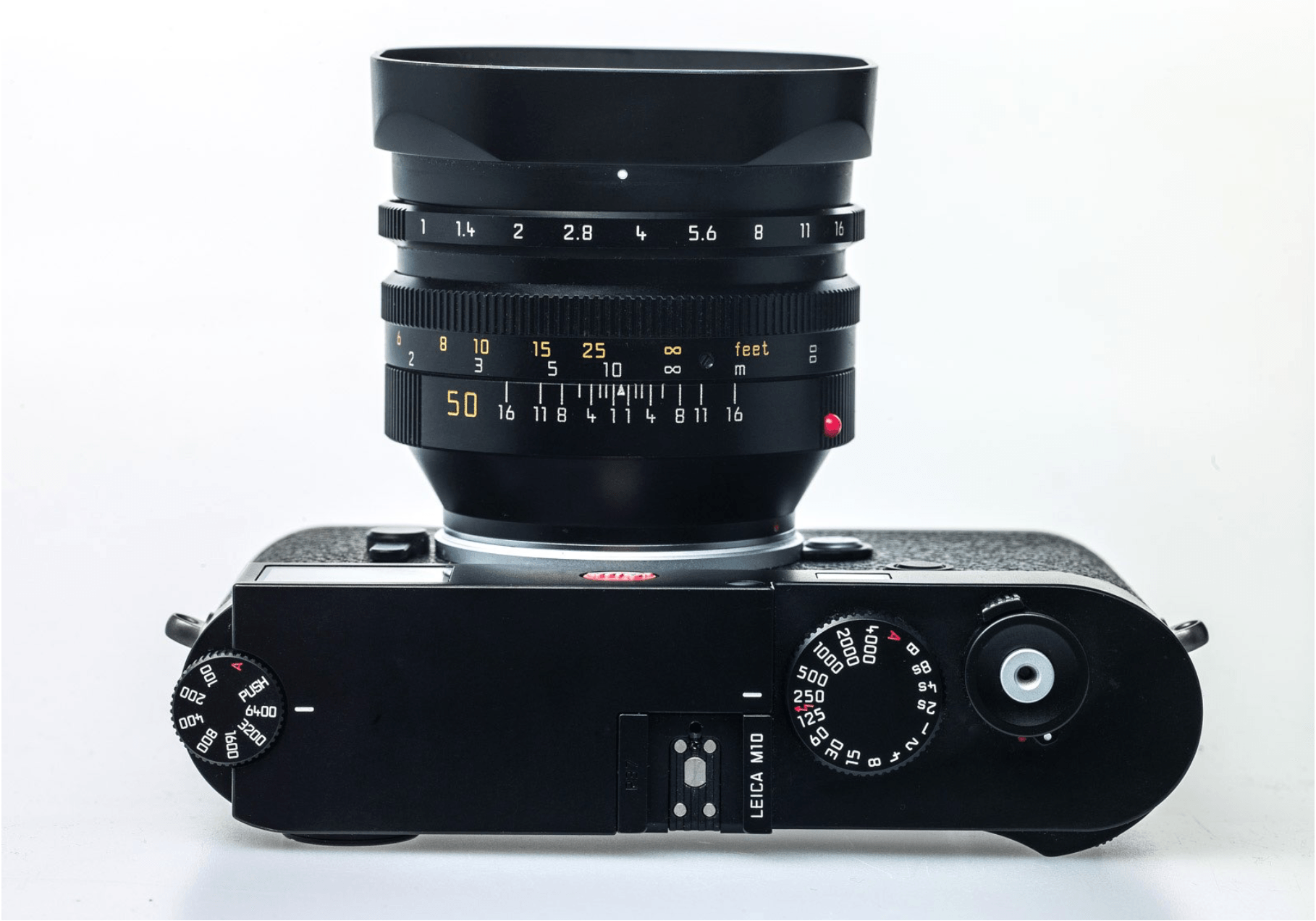 Leica M10