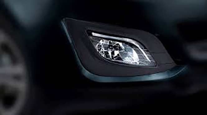 Mahindra-Marazzo-MPV-Light