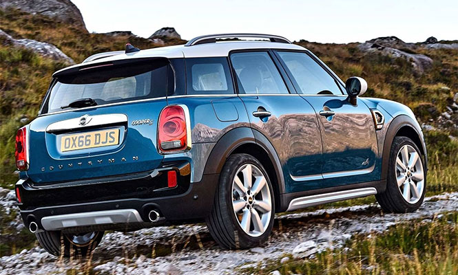 Mini-Countryman-rear