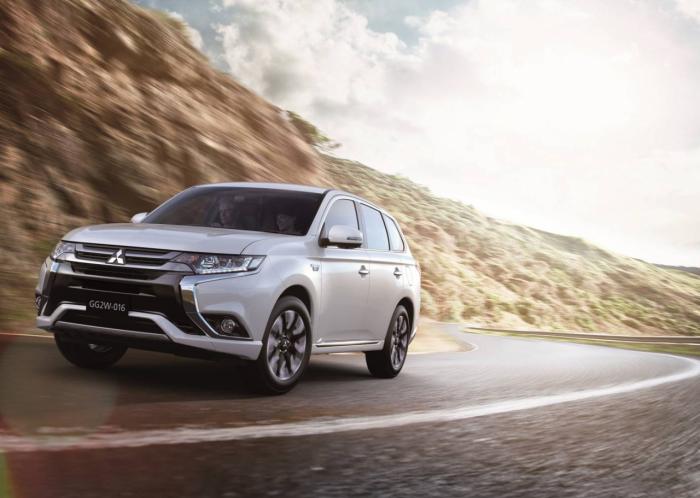 Mitsubishi Outlander PHEV Facelift