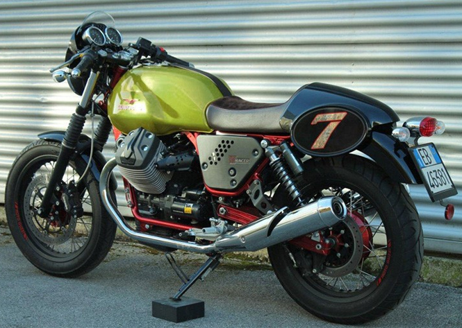Moto-Guzzi-V7-Racer-Verde-Legnano-SE Moto-Guzzi-V7-Racer-Verde-Legnano-SE
