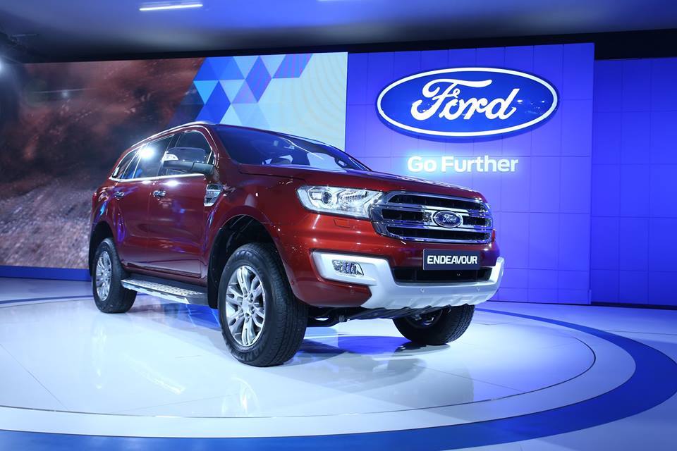 New Ford Endeavour Exhibited at 2016 Auto Expo