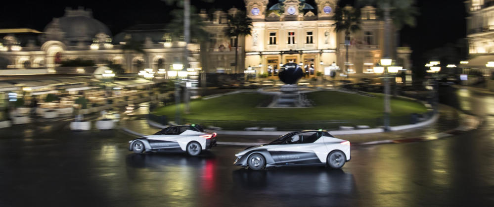 Nissan Electric Vehicle BladeGlider sports car On track 