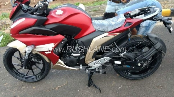 Upcoming Yamaha Fazer 25 spied undisguised